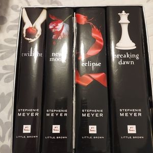 Twilight by Stephanie Meyer
